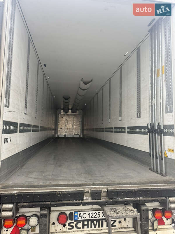 Рефрижератор полуприцеп Schmitz Cargobull SKO 24 2012 в Луцке фото 7 Рефрижератор полуприцеп Schmitz Cargobull SKO 24 2012 в Луцке