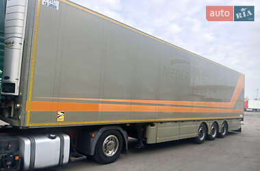 Рефрижератор напівпричіп Schmitz Cargobull SKO 24 2012 в Луцьку