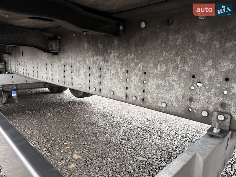 Тентованный борт (штора) - полуприцеп Schmitz Cargobull SKO 24 2018 в Луцке фото 12 Тентованный борт (штора) - полуприцеп Schmitz Cargobull SKO 24 2018 в Луцке