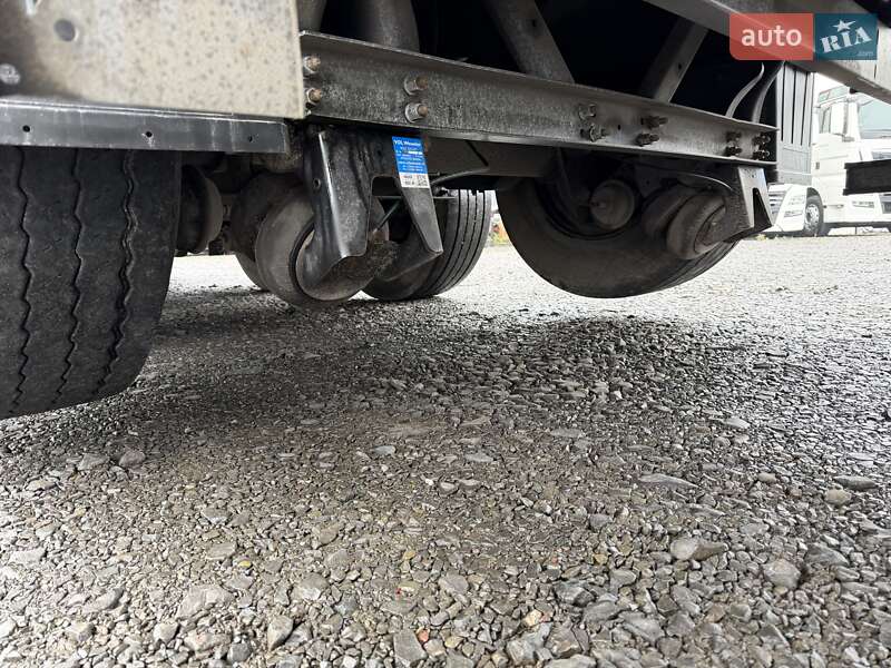 Тентованный борт (штора) - полуприцеп Schmitz Cargobull SKO 24 2018 в Луцке фото 15 Тентованный борт (штора) - полуприцеп Schmitz Cargobull SKO 24 2018 в Луцке