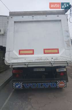 Самоскид напівпричіп Schmitz Cargobull SKO 24 2003 в Новій Водолагі