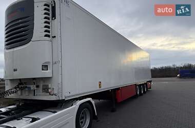 Рефрижератор напівпричіп Schmitz Cargobull SKO 24 2017 в Чернівцях