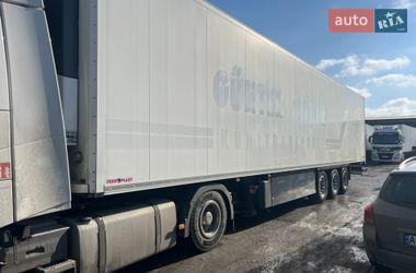 Рефрижератор полуприцеп Schmitz Cargobull SKO 24 2012 в Луцке