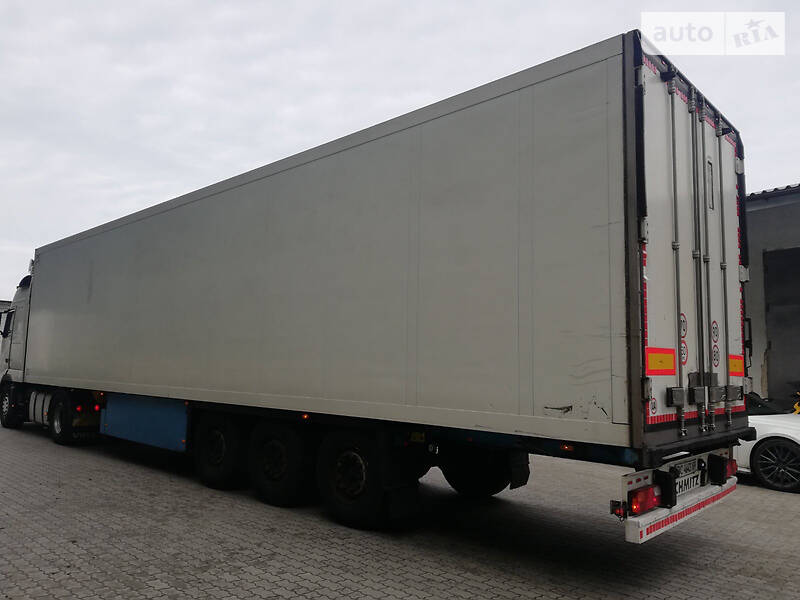 Рефрижератор напівпричіп Schmitz Cargobull SKO 2004 в Львові
