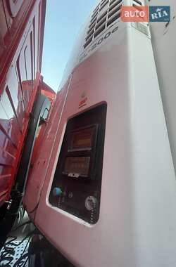 Рефрижератор Schmitz Cargobull SKO 2004 в 