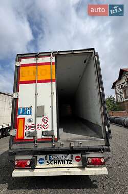 Рефрижератор полуприцеп Schmitz Cargobull SKO 2012 в 