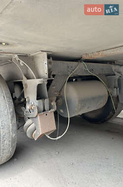 Изотермическая будка Schmitz Cargobull SKO 2013 в 