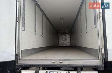 Рефрижератор полуприцеп Schmitz Cargobull SKO 2007 в 