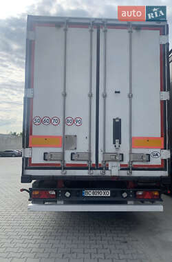 Рефрижератор Schmitz Cargobull SKO 2003 в 