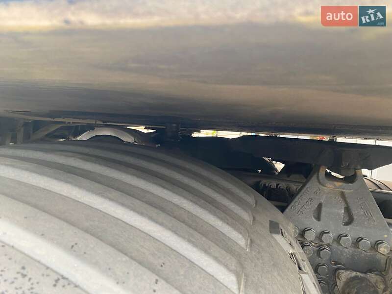 Рефрижератор напівпричіп Schmitz Cargobull SKO 2011 в Чернівцях