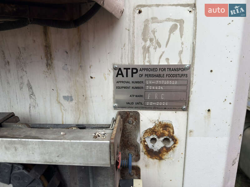 Рефрижератор полуприцеп Schmitz Cargobull SKO 2006 в Коломые