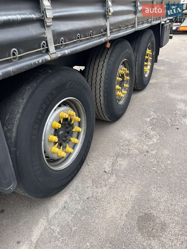 Тентованный борт (штора) - полуприцеп Schmitz Cargobull SKO 2011 в Буче