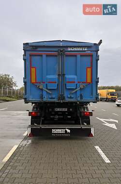 Зерновоз - напівпричіп Schmitz Cargobull SKO 2013 в 