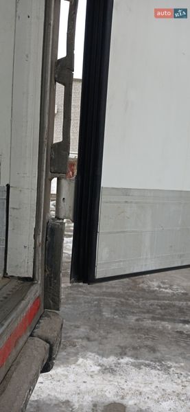 Рефрижератор полуприцеп Schmitz Cargobull SKO 2009 в Киеве