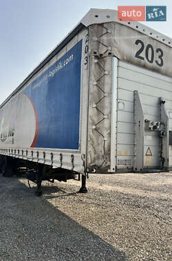 Тентований борт (штора) - напівпричіп Schmitz Cargobull SO1 2007 в 