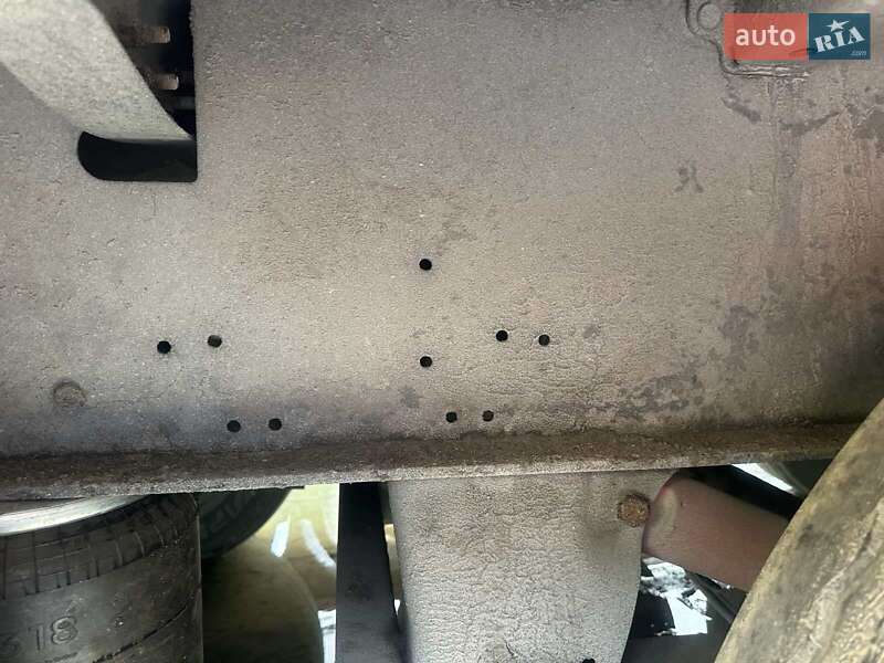 Тентований борт (штора) - напівпричіп Schmitz Cargobull SO1 2007 в Львові