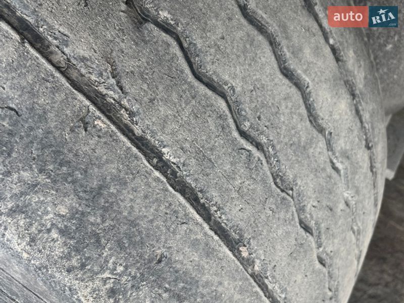 Тентованный борт (штора) - полуприцеп Schmitz Cargobull SO1 2013 в Буче