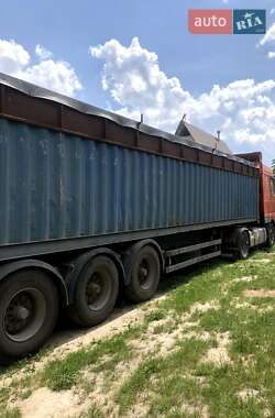 Контейнеровоз напівпричіп Schmitz Cargobull SPR 1999 в 