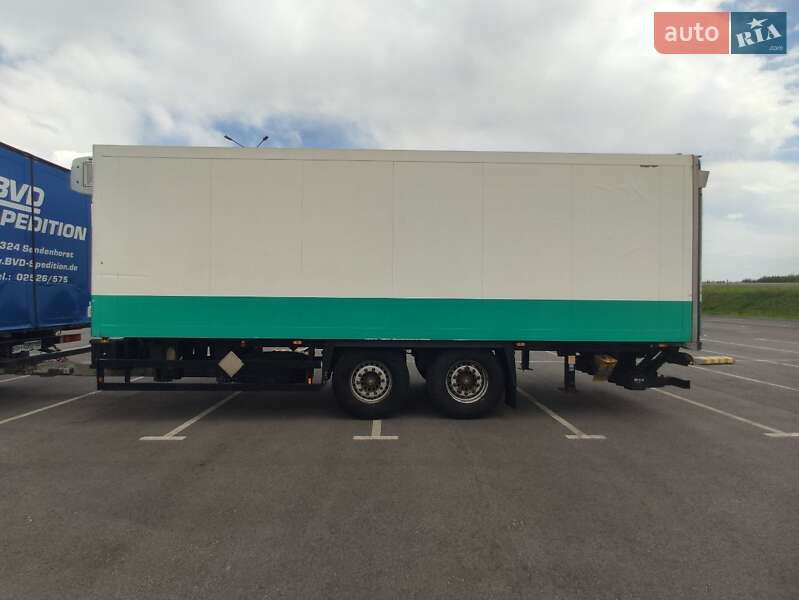 Рефрижератор Schmitz Cargobull ZKO 2008 в Львове