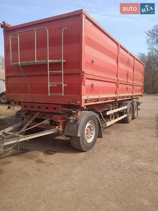 Самосвал прицеп Schmitz AWF 18 2005 в Каменке