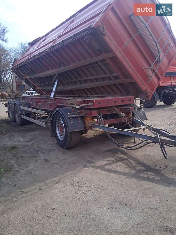 Самосвал прицеп Schmitz AWF 18 2005 в Каменке