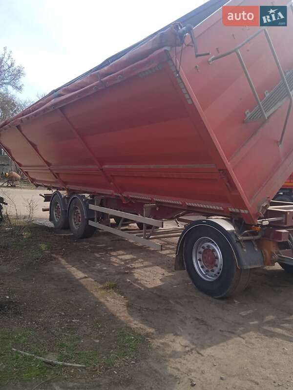 Самосвал прицеп Schmitz AWF 18 2005 в Каменке