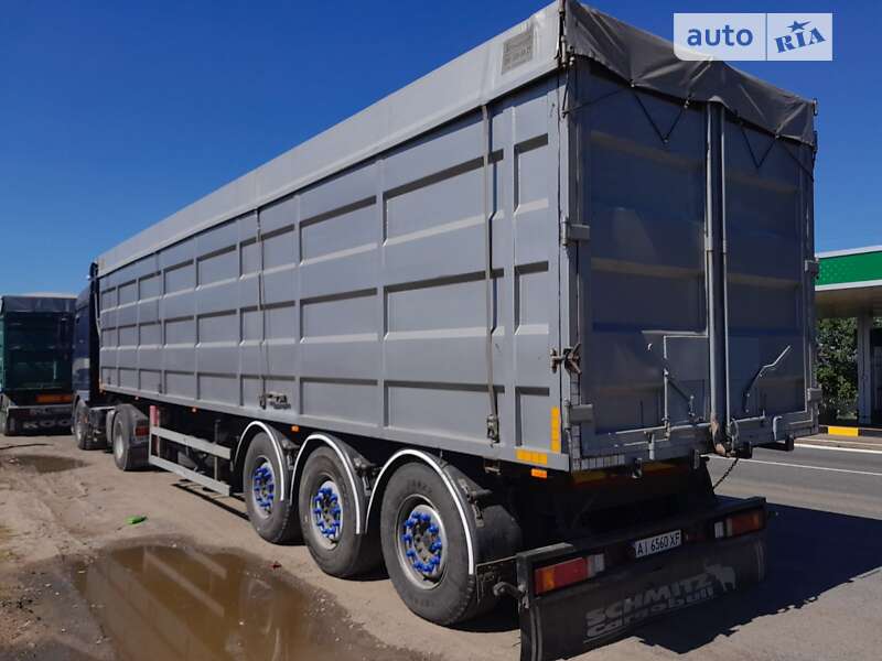 Самосвал полуприцеп Schmitz S-01 2000 в Николаеве