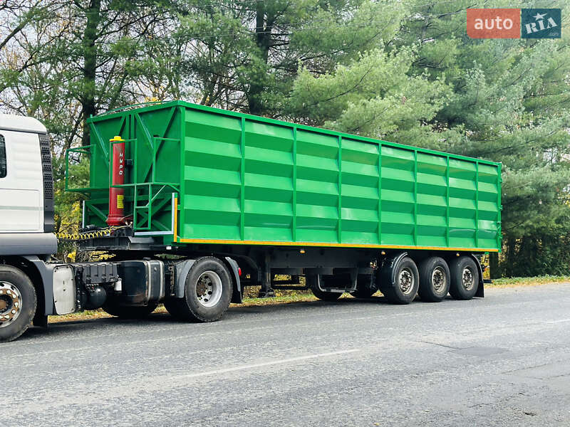 Самосвал полуприцеп Schmitz S-01 2006 в Лубнах