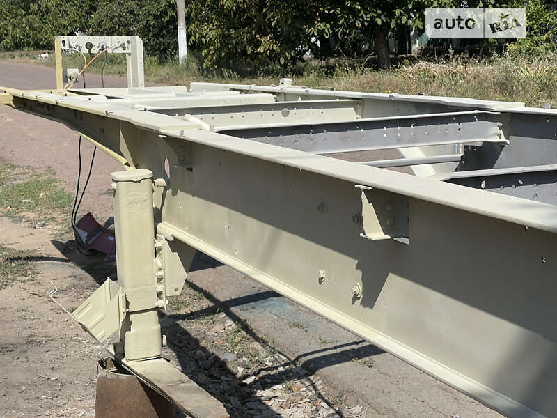 Зерновоз - полуприцеп Schmitz S-01 2001 в Николаеве