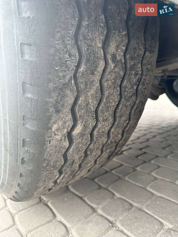 Цистерна полуприцеп Schmitz S-01 2002 в Павлограде