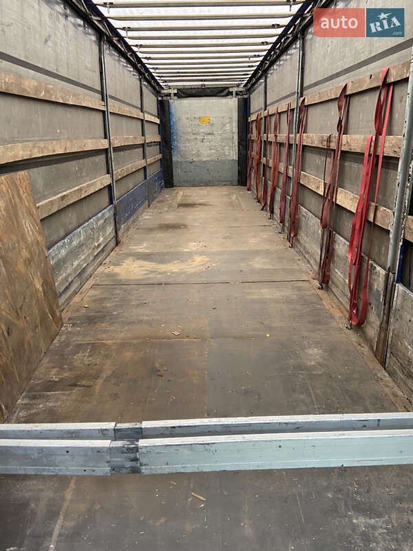 Тентованный борт (штора) - полуприцеп Schmitz S-01 2002 в Ковеле