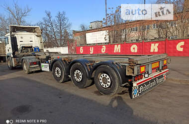 Контейнеровоз напівпричіп Schmitz S-01 2012 в Одесі
