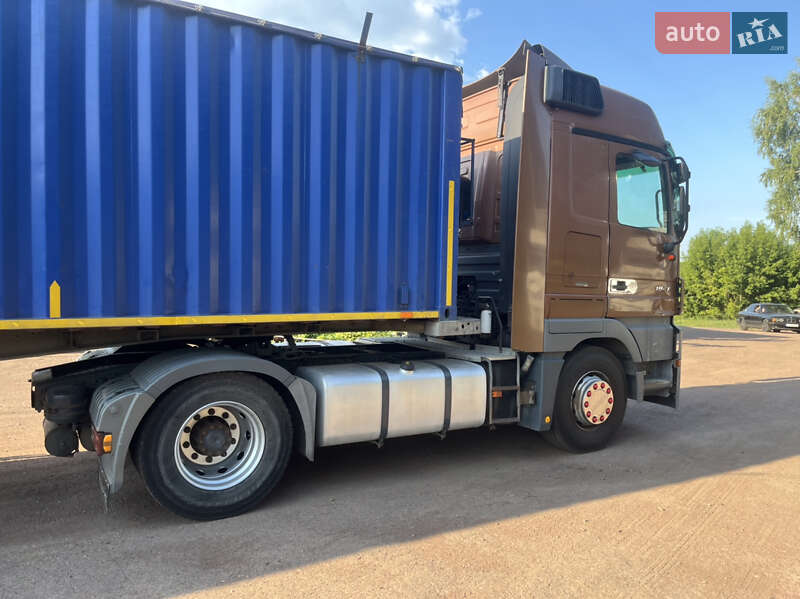 Контейнеровоз полуприцеп Schmitz S-01 2002 в Прилуках