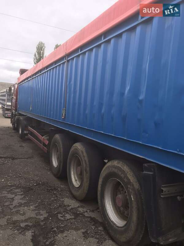 Зерновоз - полуприцеп Schmitz S-01 2003 в Шаргороде фото 2 Зерновоз - полуприцеп Schmitz S-01 2003 в Шаргороде