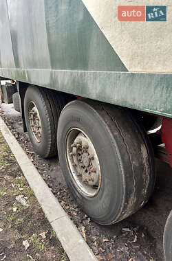 Ізотермічна будка Schmitz S-01 2003 в 