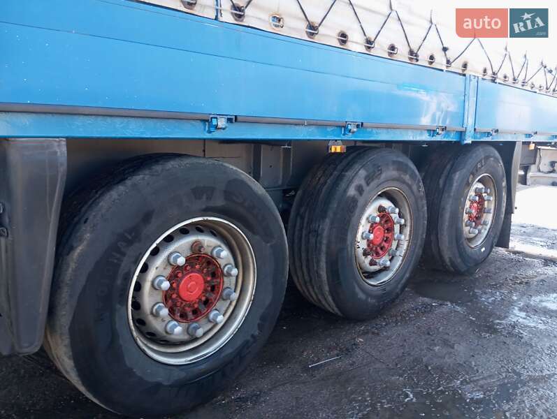 Тентованный борт (штора) - полуприцеп Schmitz S-01 2002 в Ковеле