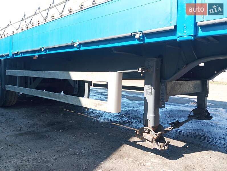 Тентованный борт (штора) - полуприцеп Schmitz S-01 2002 в Ковеле
