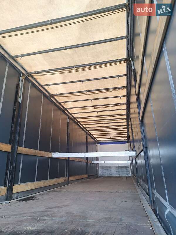 Тентований борт (штора) - напівпричіп Schmitz S-01 2008 в Одесі