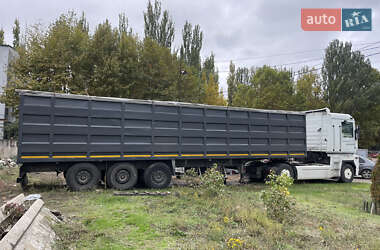 Зерновоз - полуприцеп Schmitz S-01 2000 в Николаеве Зерновоз - полуприцеп Schmitz S-01 2000 в Николаеве