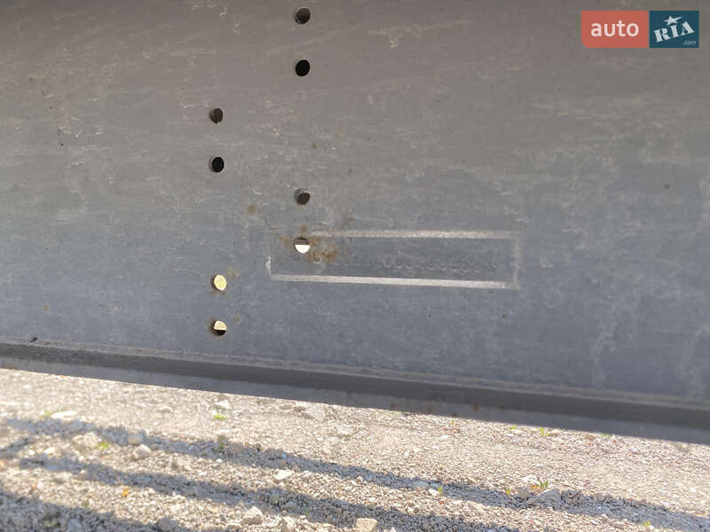 Тентований борт (штора) - напівпричіп Schmitz S-01 2002 в Пилиповичах