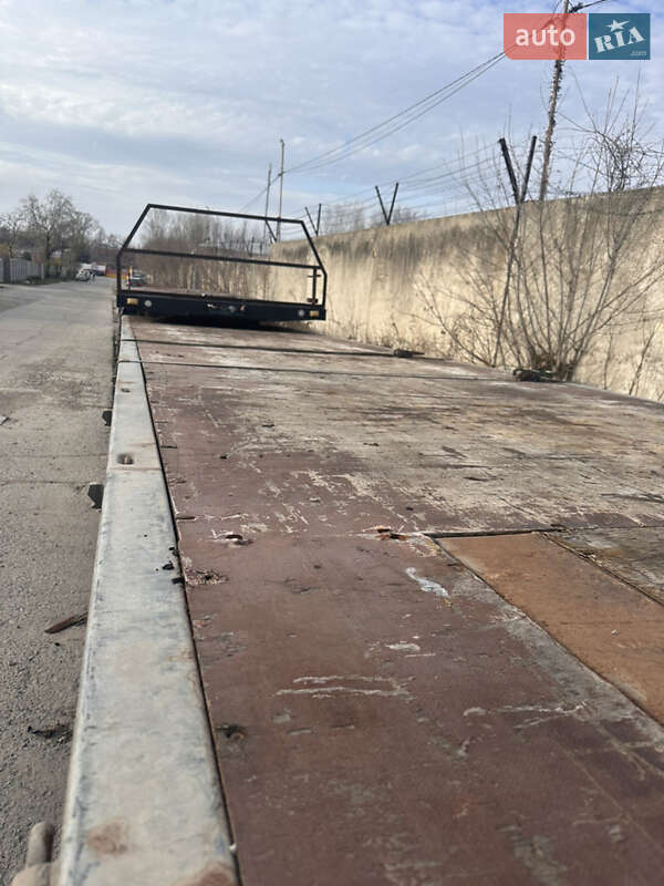 Платформа напівпричіп Schmitz S-01 2004 в Дніпрі