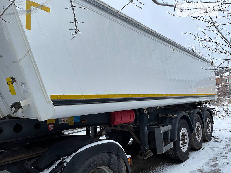 Самоскид напівпричіп Schmitz SCB 2013 в Костопілі фото 8 Самоскид напівпричіп Schmitz SCB 2013 в Костопілі