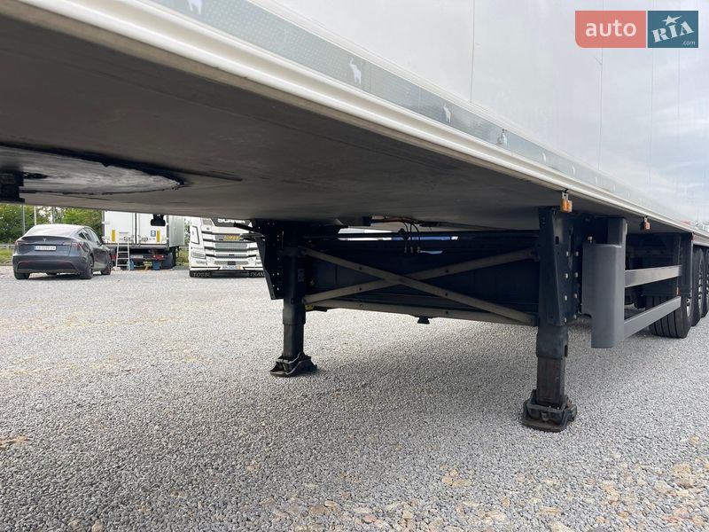 Рефрижератор напівпричіп Schmitz SCB 2014 в Вінниці