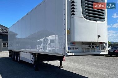 Рефрижератор полуприцеп Schmitz SCB 2014 в Иршаве