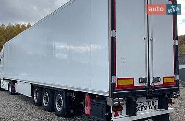Рефрижератор полуприцеп Schmitz SCB 2014 в Иршаве