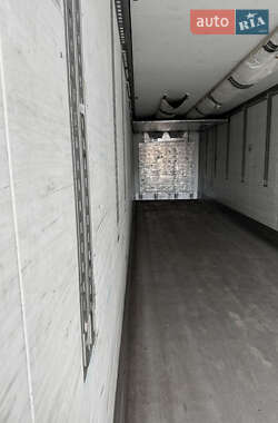 Рефрижератор полуприцеп Schmitz SCS 24 2012 в 