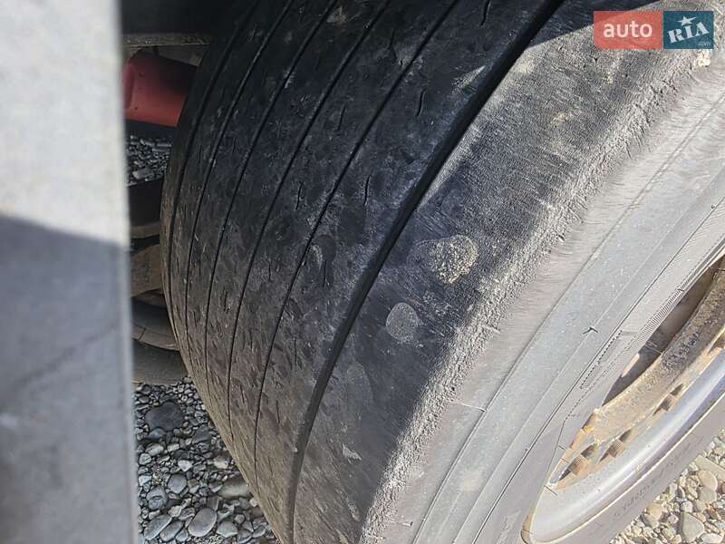 Тентований борт (штора) - напівпричіп Schmitz SCS 24 2013 в Тячеві