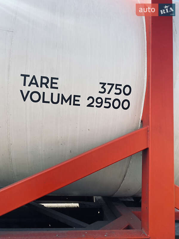 Цистерна напівпричіп Schmitz SCS 24 2005 в Києві