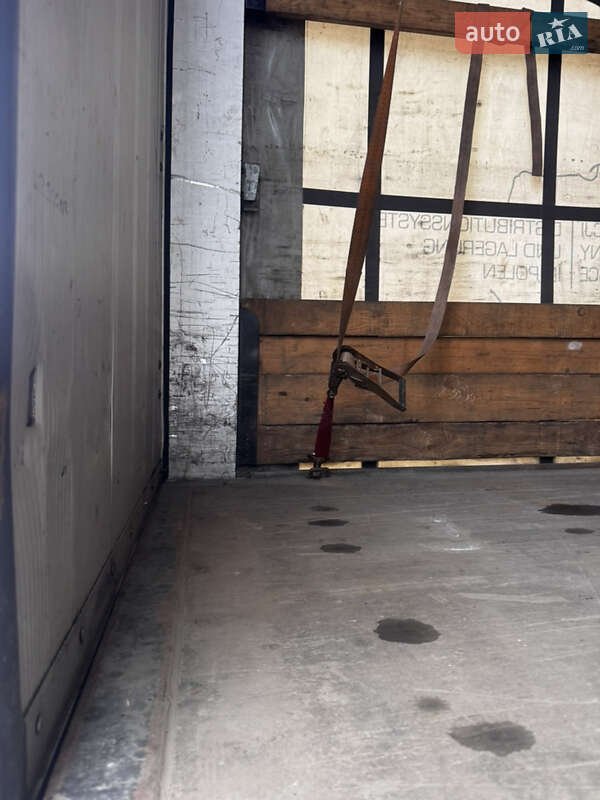 Тентований борт (штора) - напівпричіп Schmitz SCS 24 2013 в Луцьку