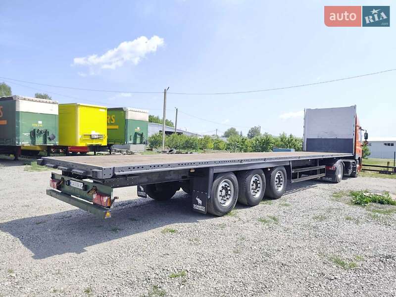 Платформа полуприцеп Schmitz SCS 24L-1362EB 2009 в 